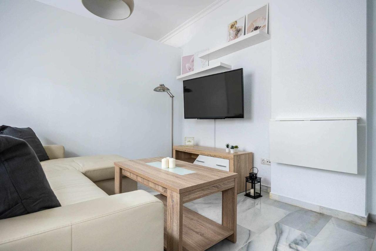 Comfy Away Apartment Sevilla Bagian luar foto