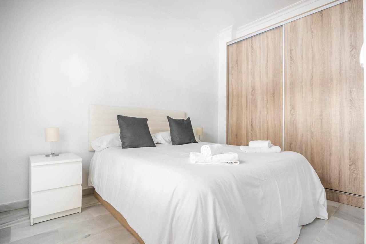Comfy Away Apartment Sevilla Bagian luar foto