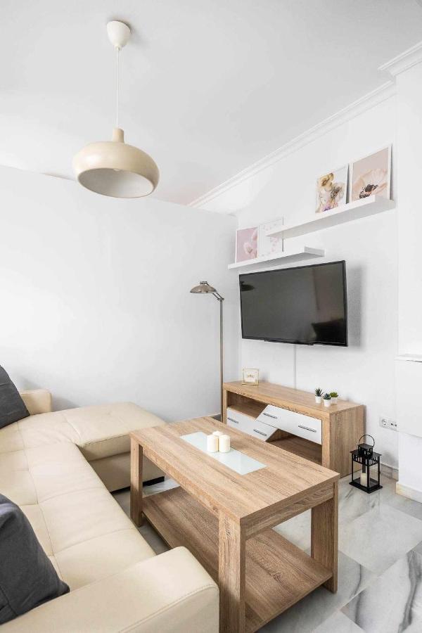 Comfy Away Apartment Sevilla Bagian luar foto